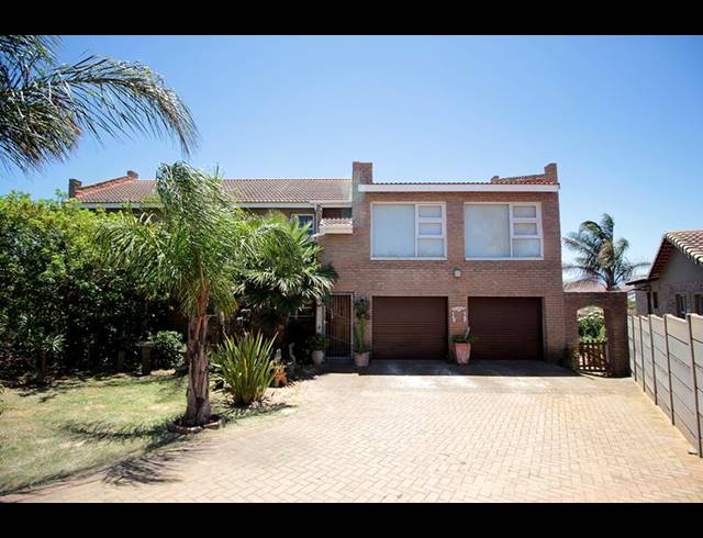 4 BEDROOM HOUSE FOR SALE IN HARTENBOS HEUWELS